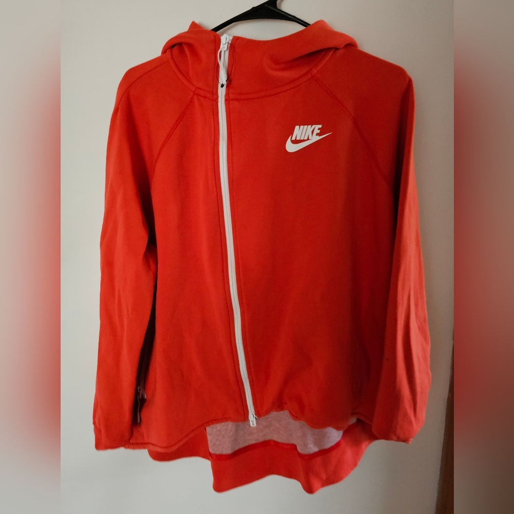 Red hi low asymmetrical Nike hoodie